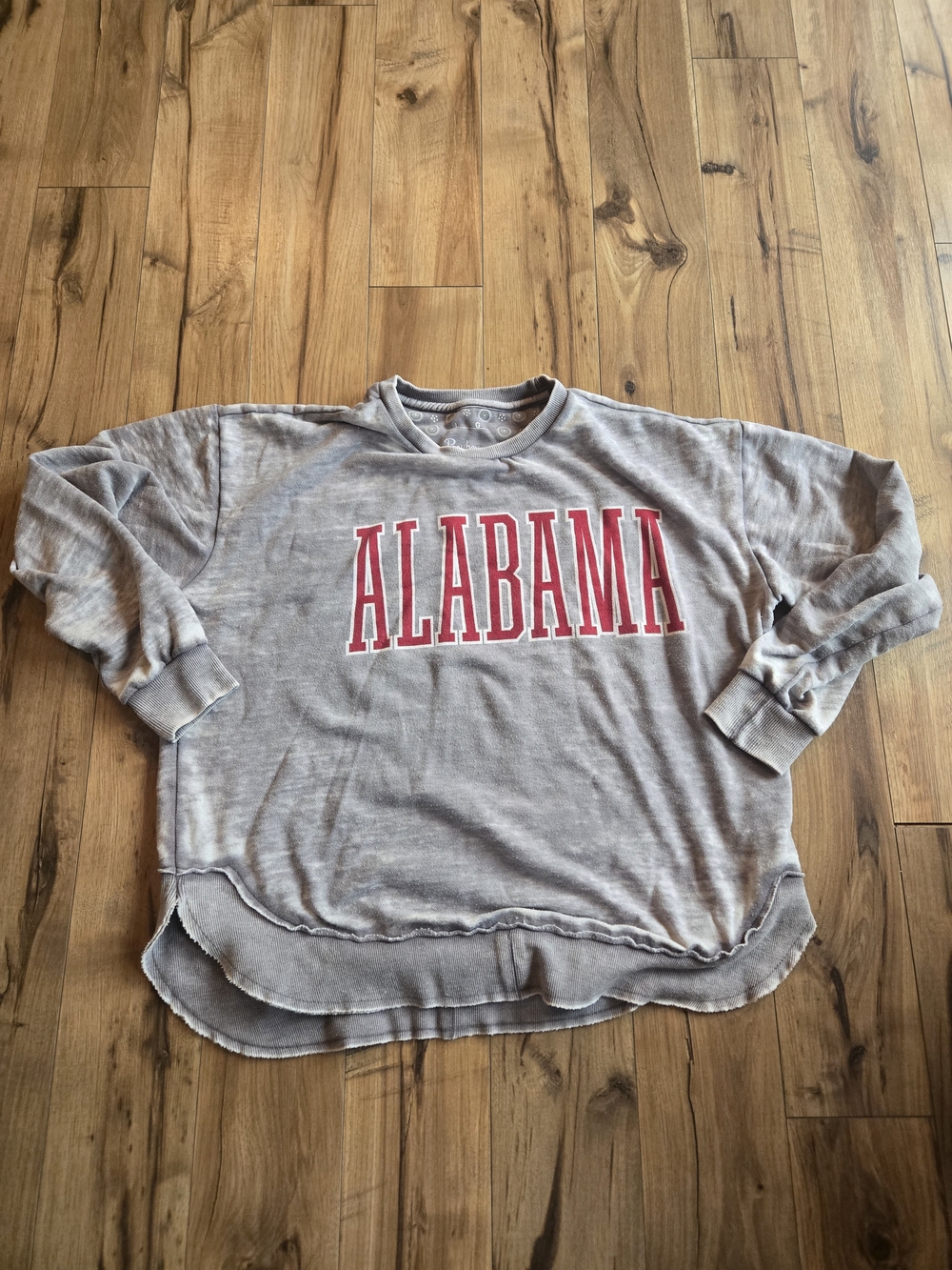 Pressbox Grey Crewneck Sweatshirt with Red Alabama Lettering, Distressed Style